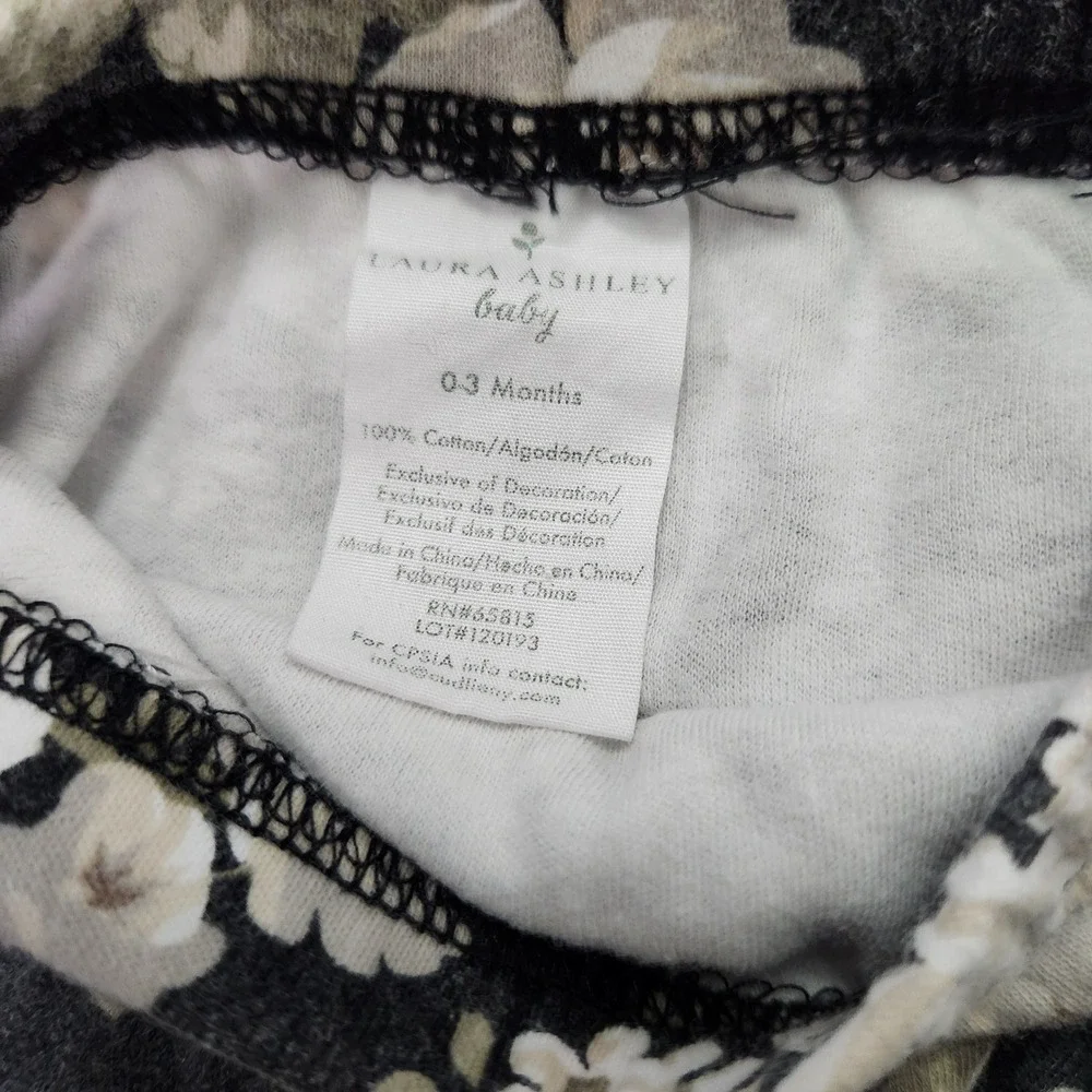 0-3 Month baby girl bundle lot of 7‎ piece leggings